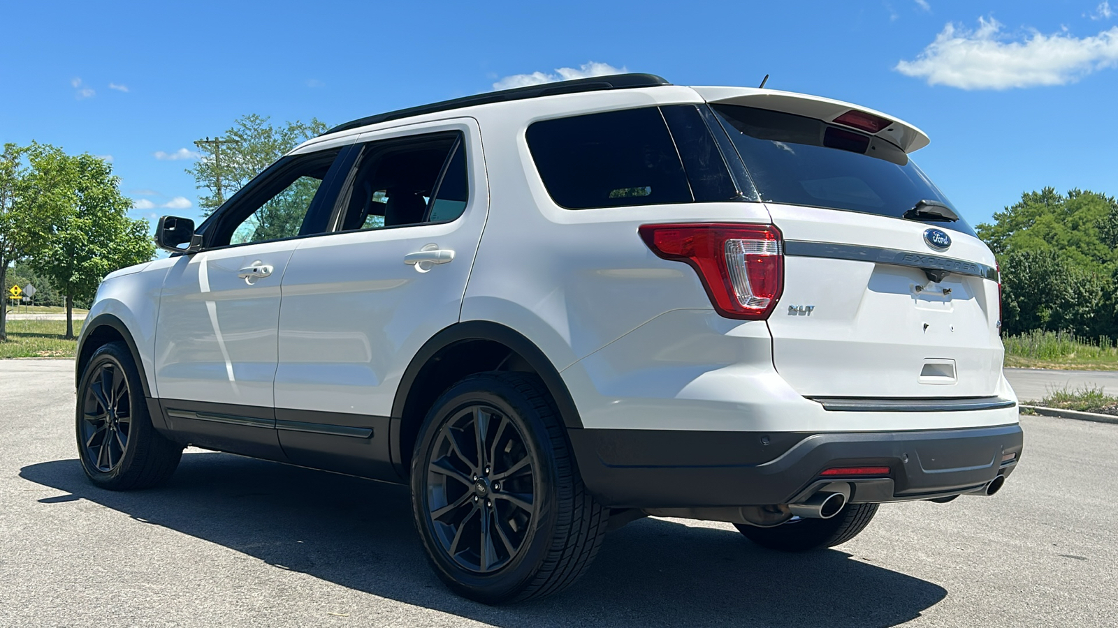 2018 Ford Explorer XLT 16