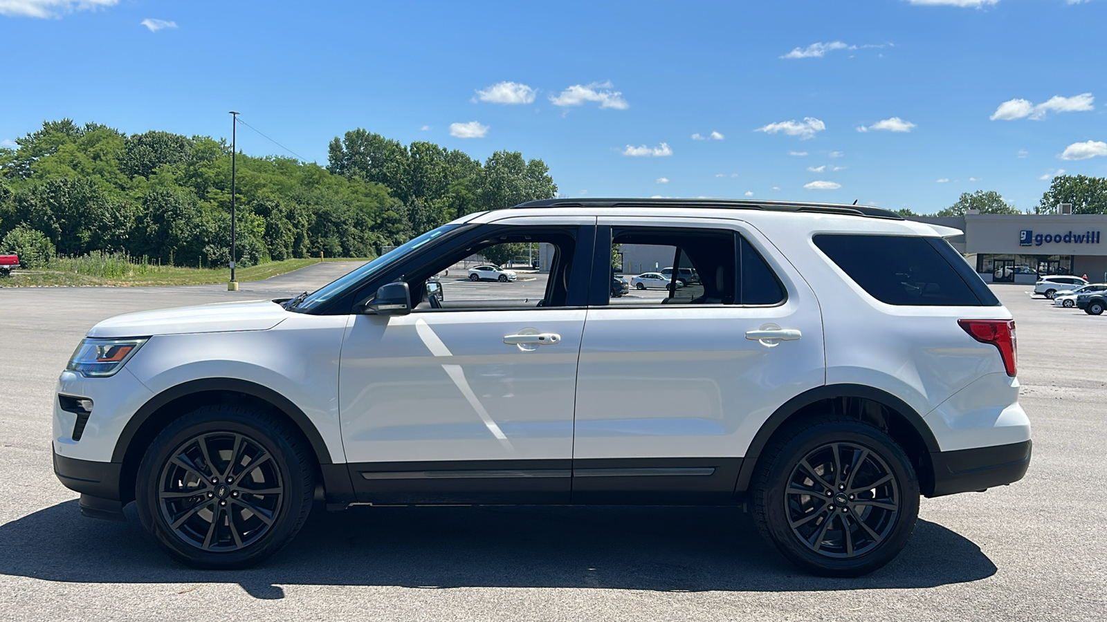 2018 Ford Explorer XLT 17