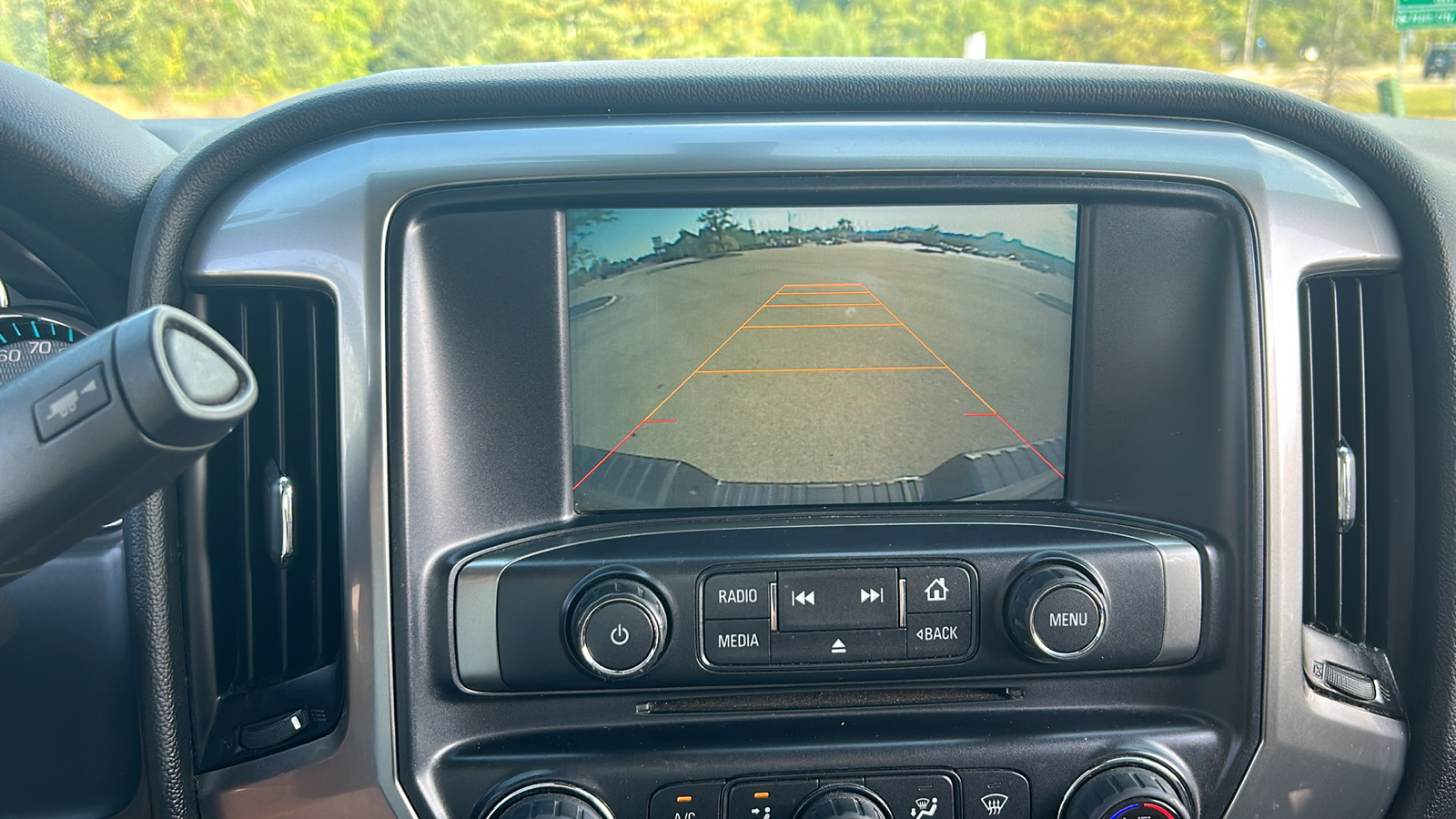 2015 Chevrolet Silverado 1500 LT 29