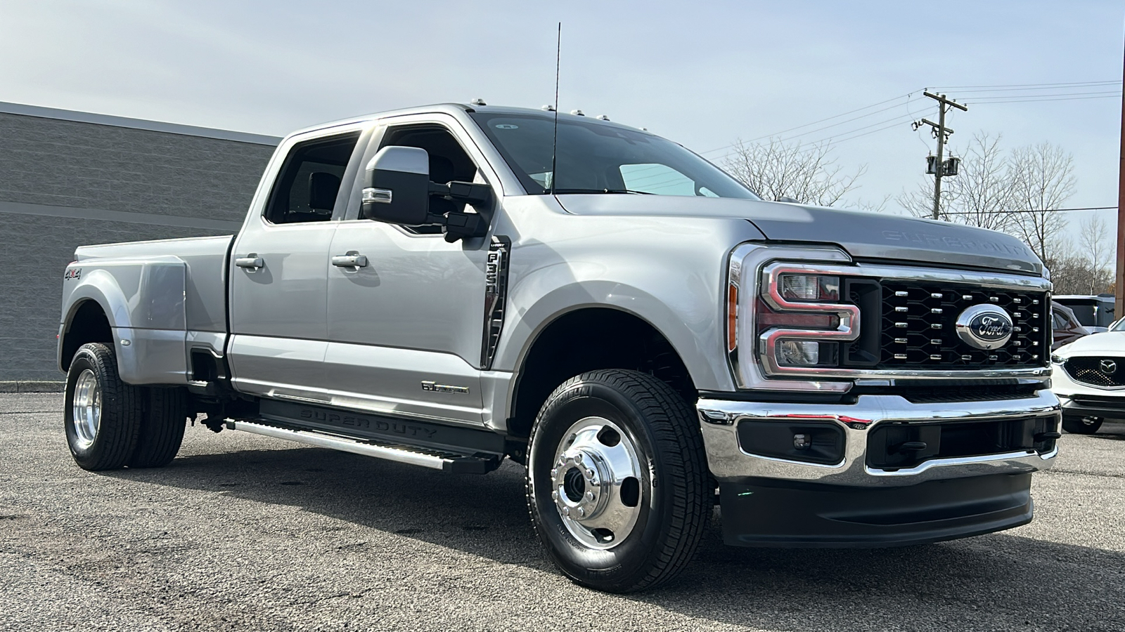 2023 Ford F-350SD Lariat 4