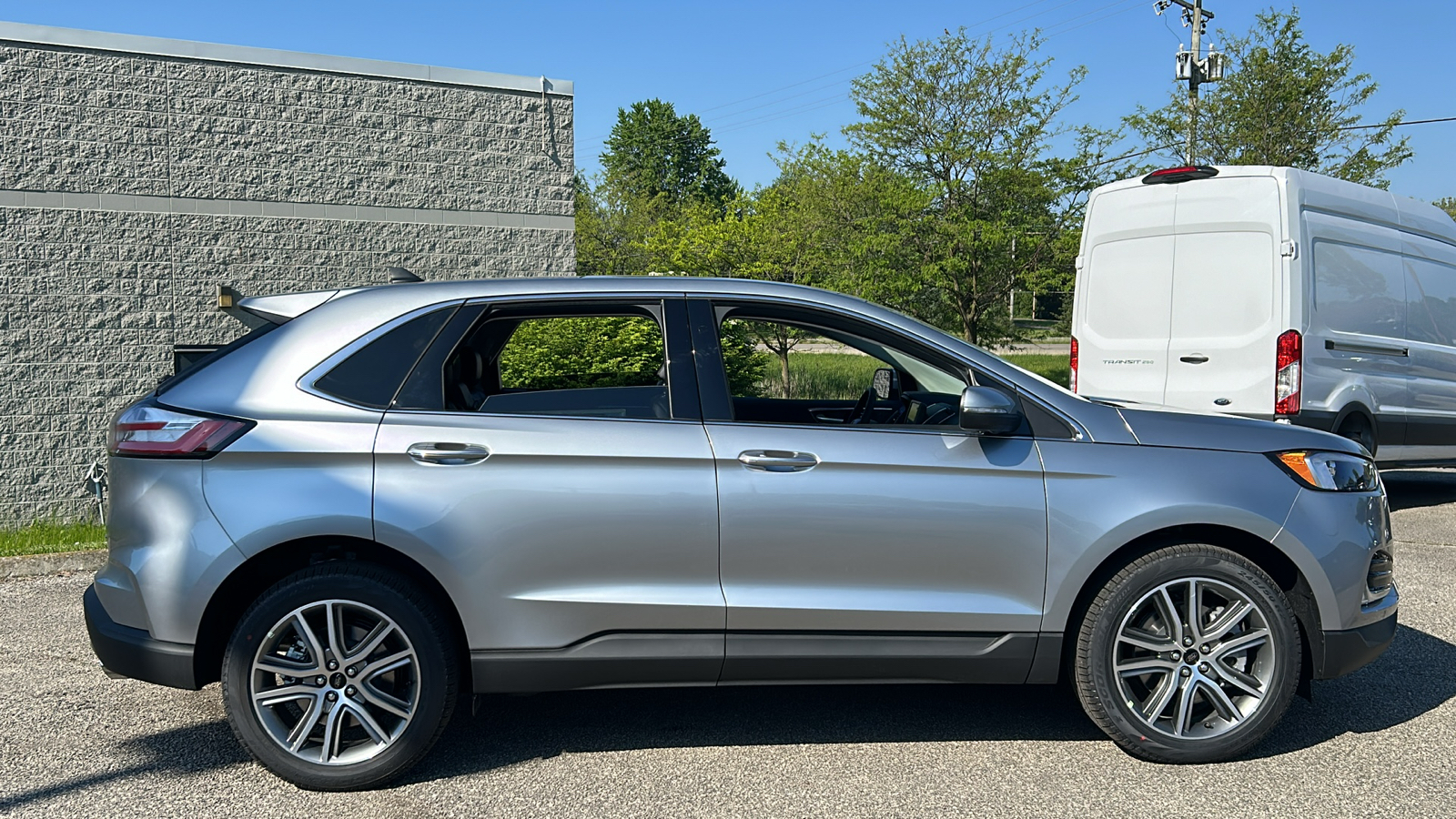 2024 Ford Edge Titanium 4