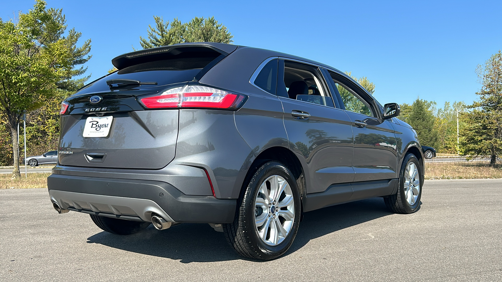 2021 Ford Edge Titanium 11