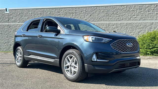 2024 Ford Edge SEL 2