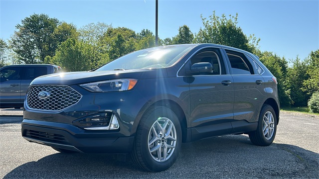 2024 Ford Edge SEL 42