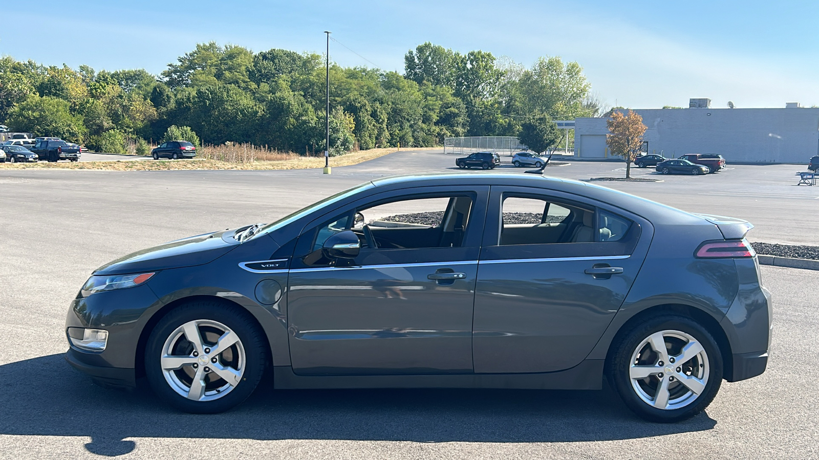 2013 Chevrolet Volt Base 15