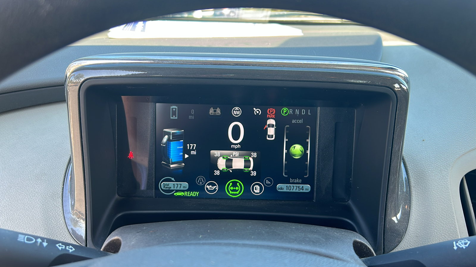 2013 Chevrolet Volt Base 23