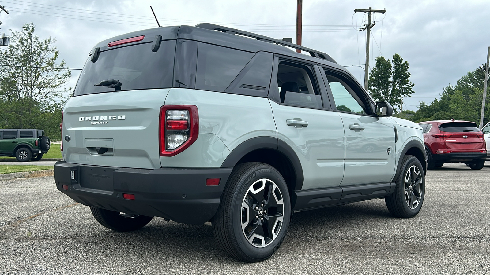 2024 Ford Bronco Sport Outer Banks 12