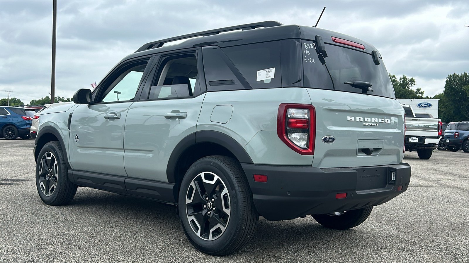 2024 Ford Bronco Sport Outer Banks 16