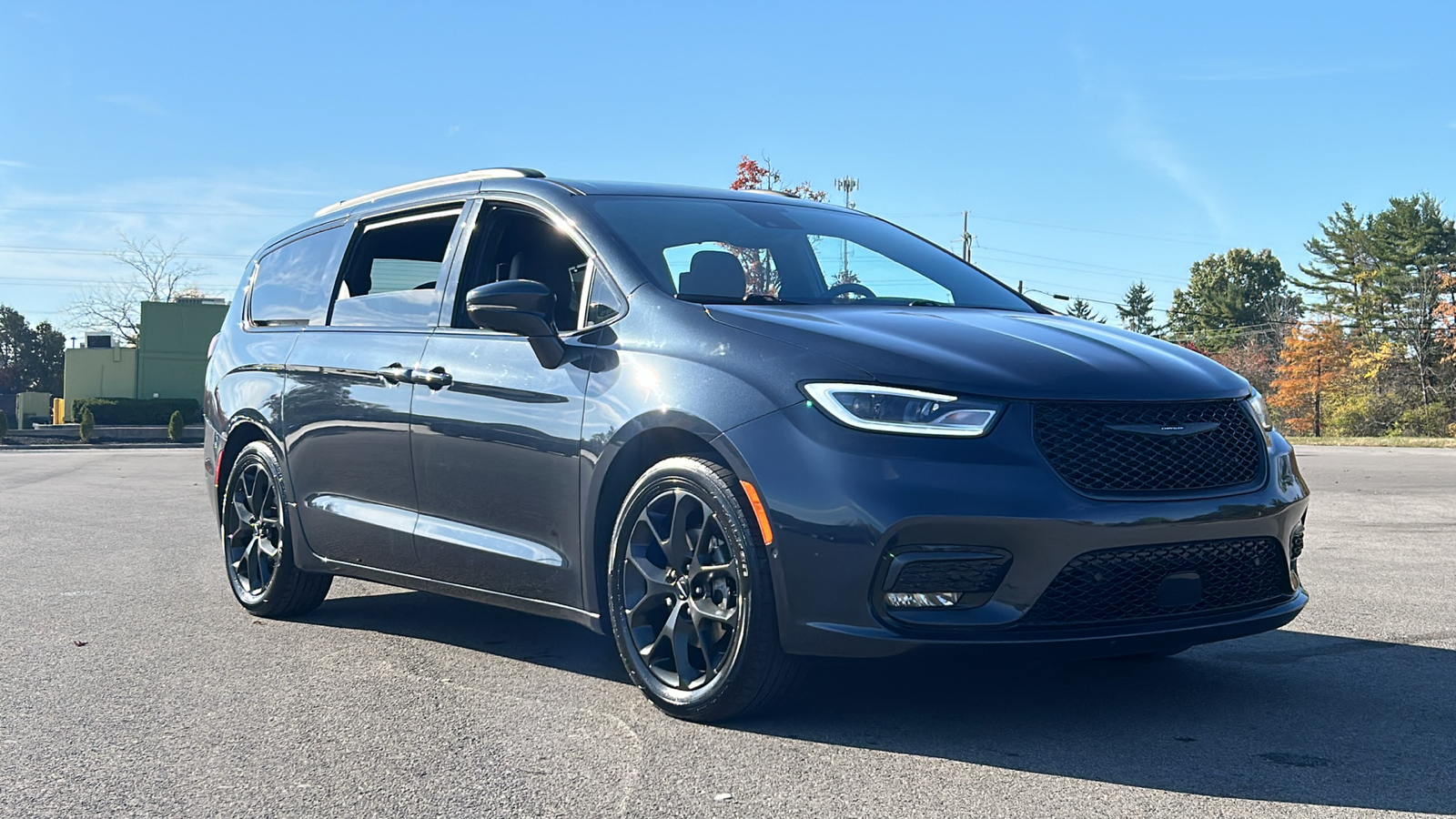 2021 Chrysler Pacifica Touring L 1