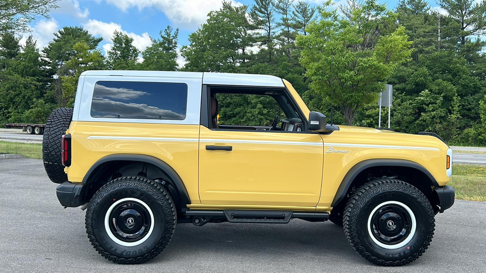 2024 Ford Bronco Heritage Limited Edition 4