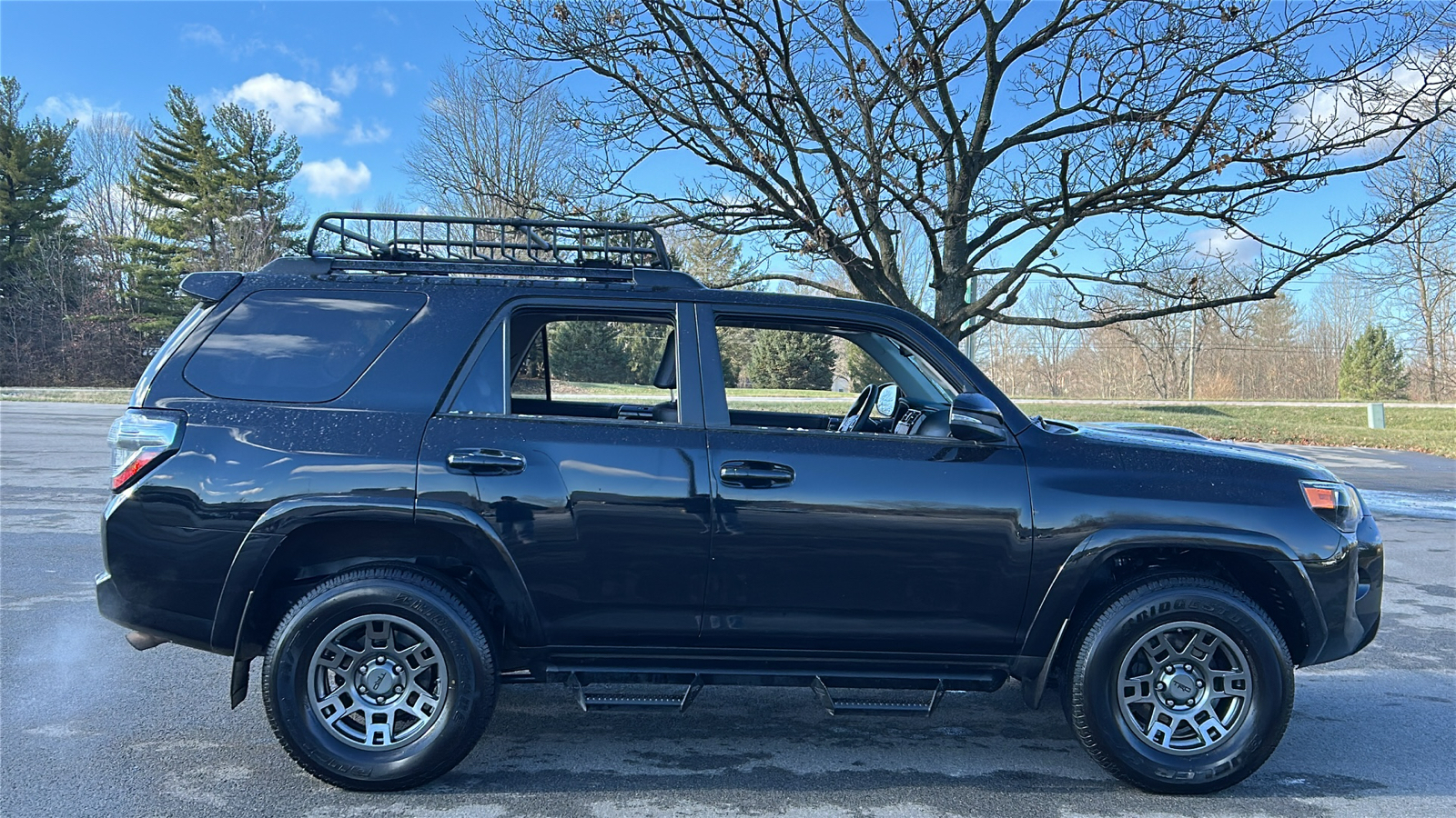 2020 Toyota 4Runner Venture 2