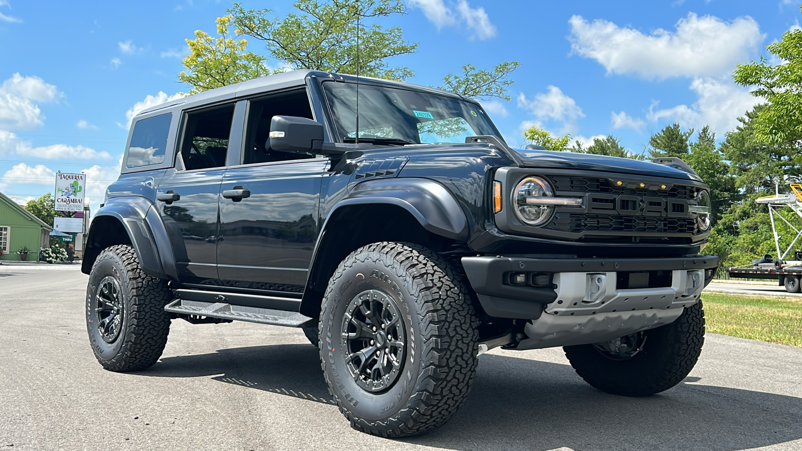 2024 Ford Bronco Raptor 2