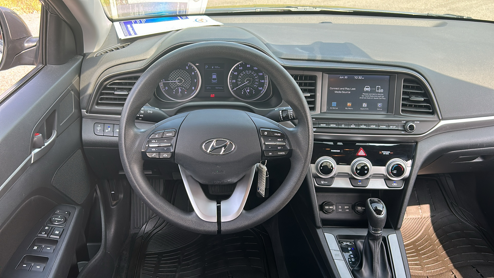 2019 Hyundai Elantra SEL 18