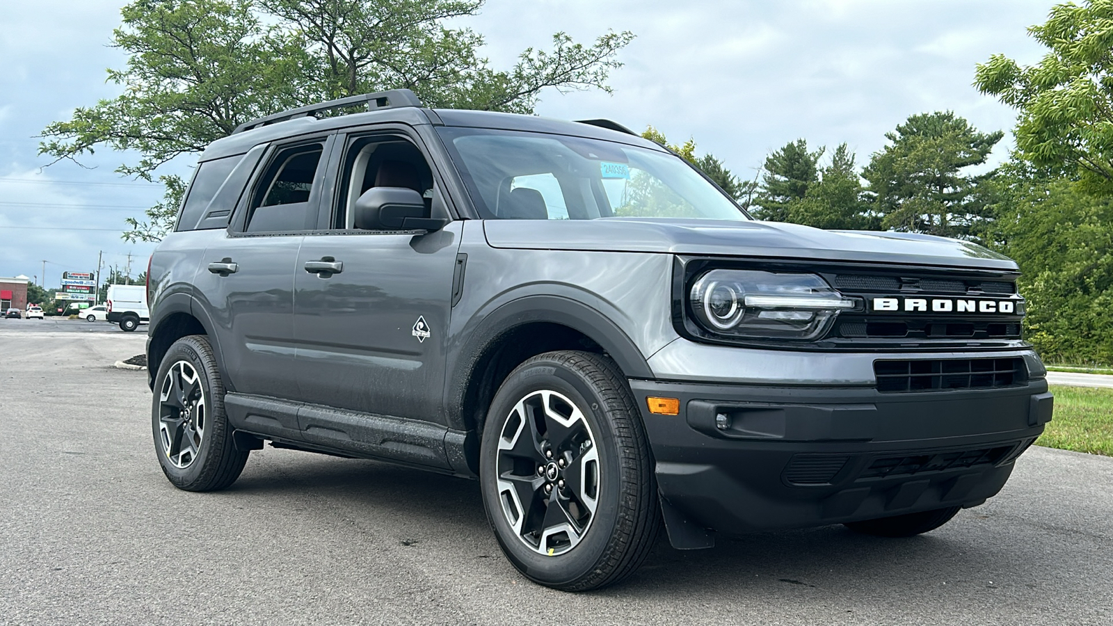 2024 Ford Bronco Sport Outer Banks 3