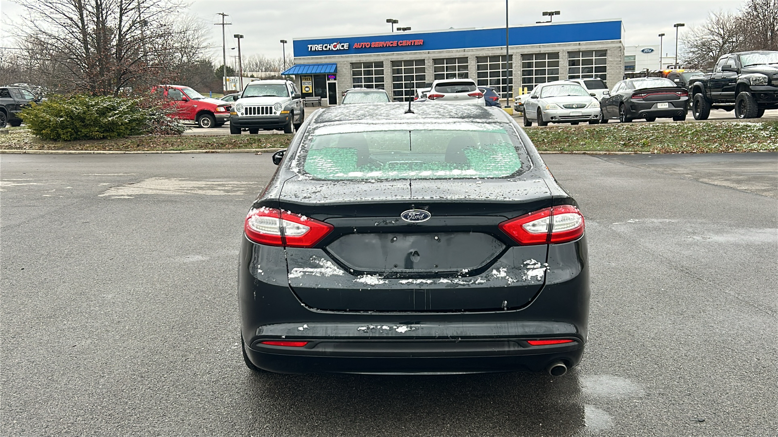 2014 Ford Fusion SE 12