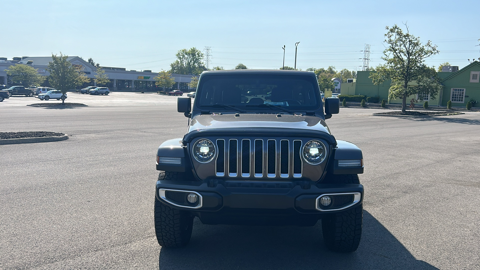 2020 Jeep Wrangler Unlimited Sahara 39