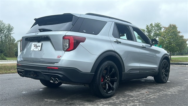 2020 Ford Explorer ST 11