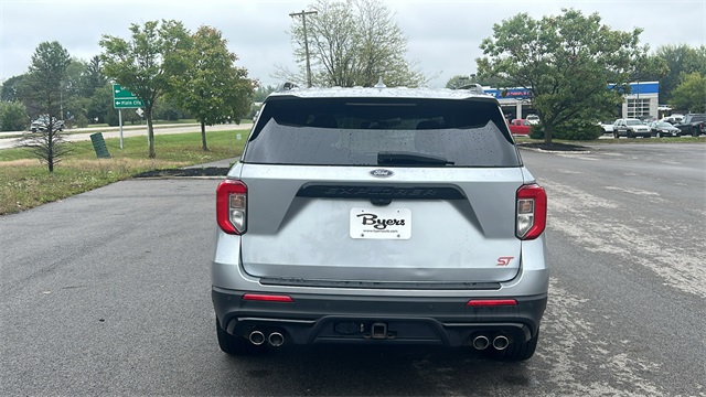 2020 Ford Explorer ST 12