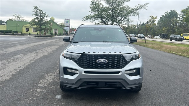 2020 Ford Explorer ST 44