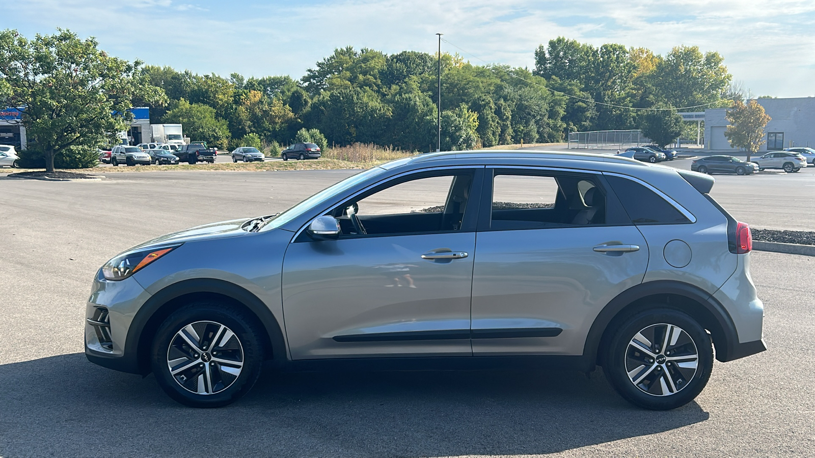 2022 Kia Niro EX Premium 16