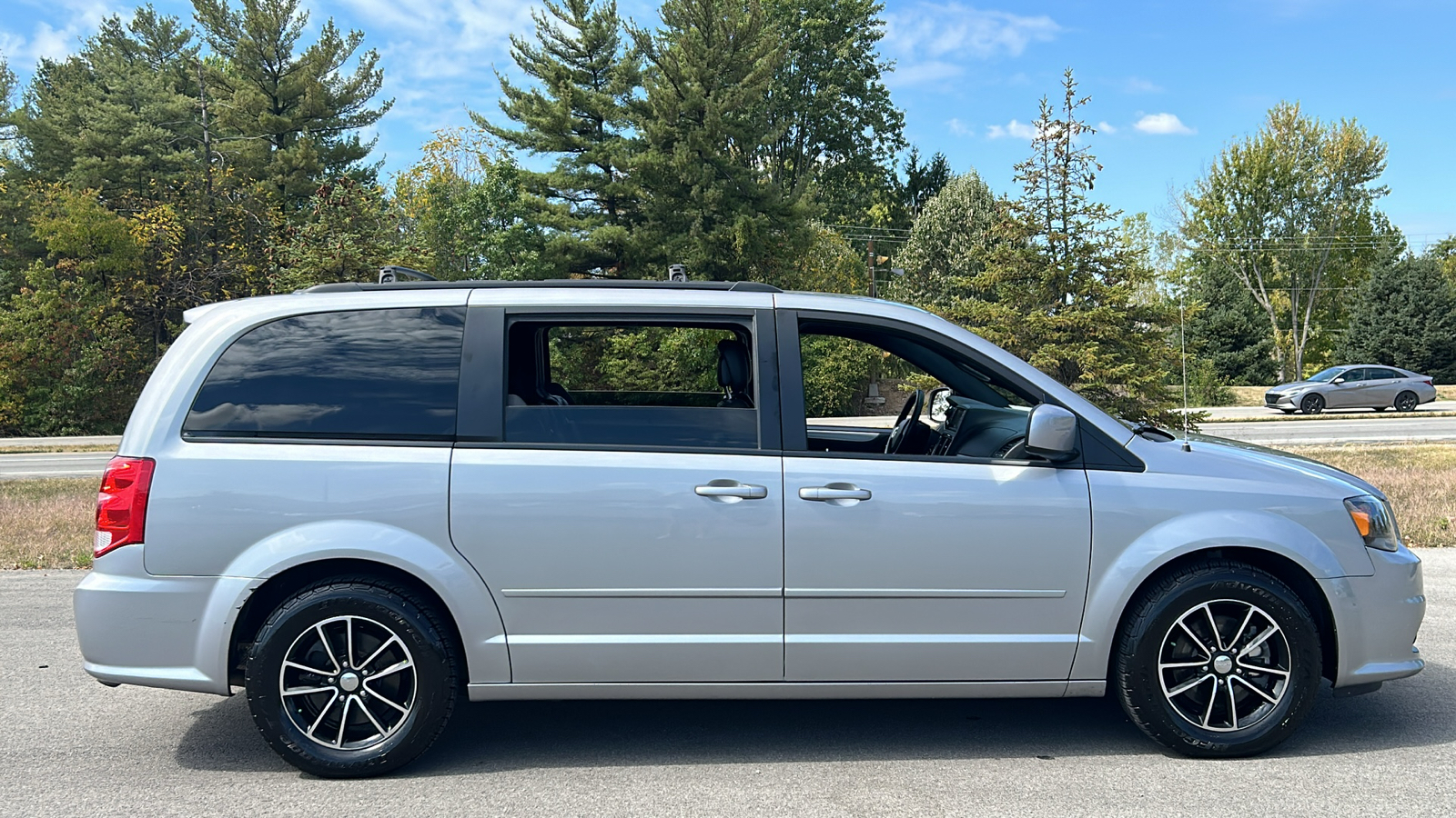 2017 Dodge Grand Caravan GT 3