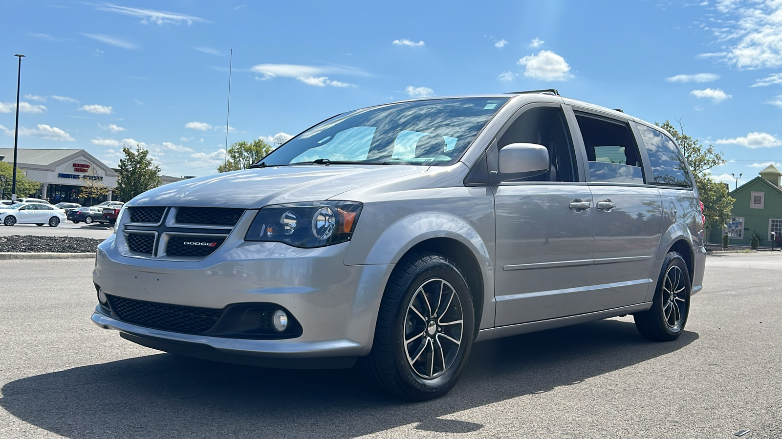 2017 Dodge Grand Caravan GT 38