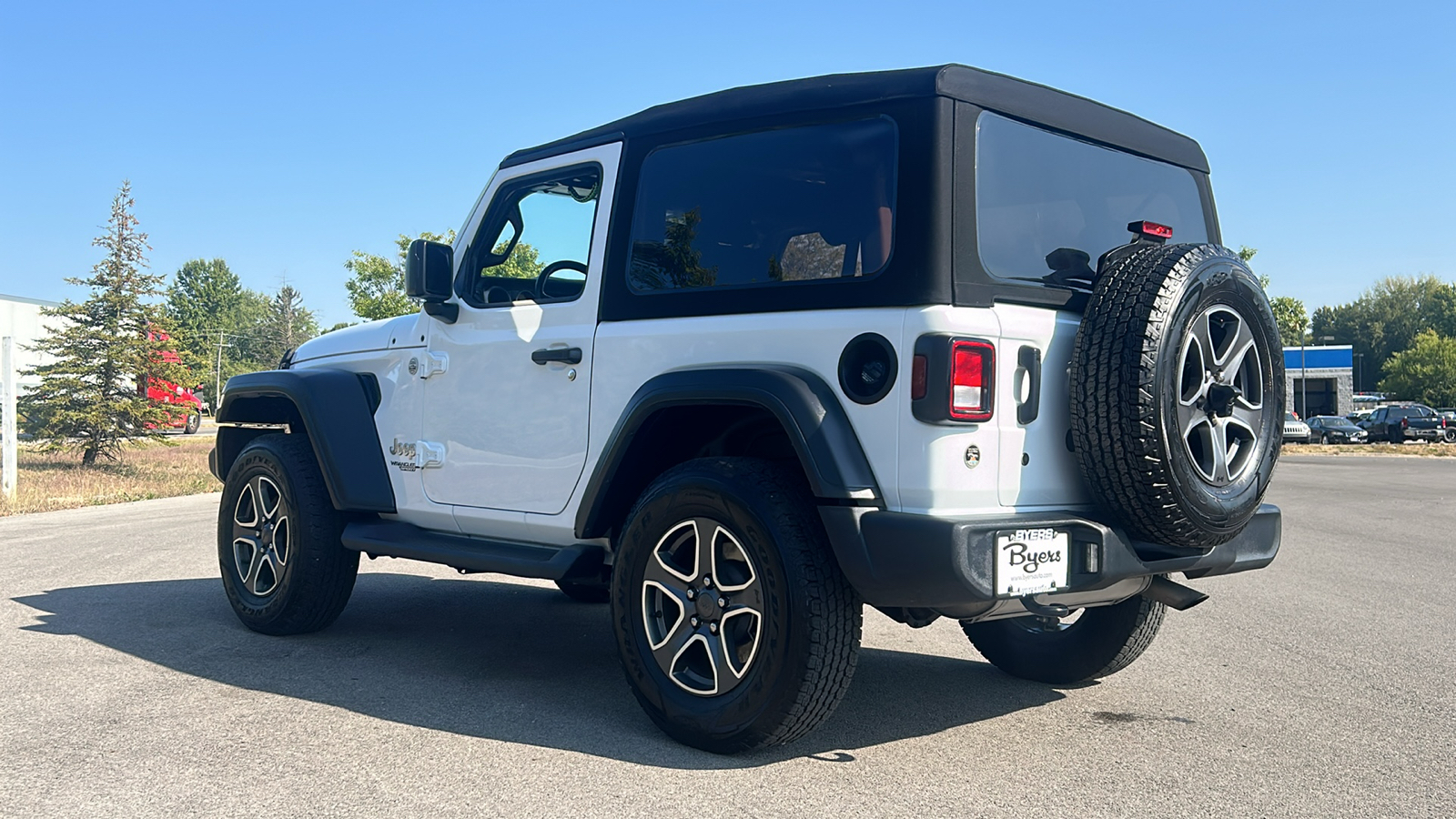 2020 Jeep Wrangler Sport S 12