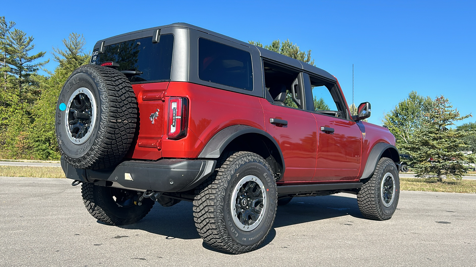 2024 Ford Bronco Badlands 12