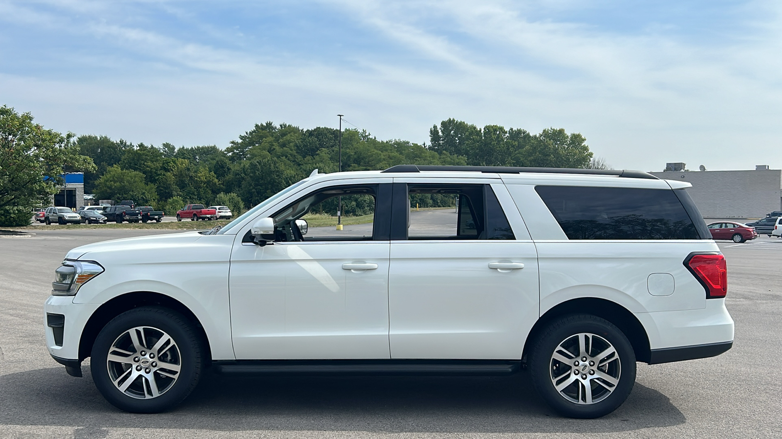 2024 Ford Expedition Max XLT 17