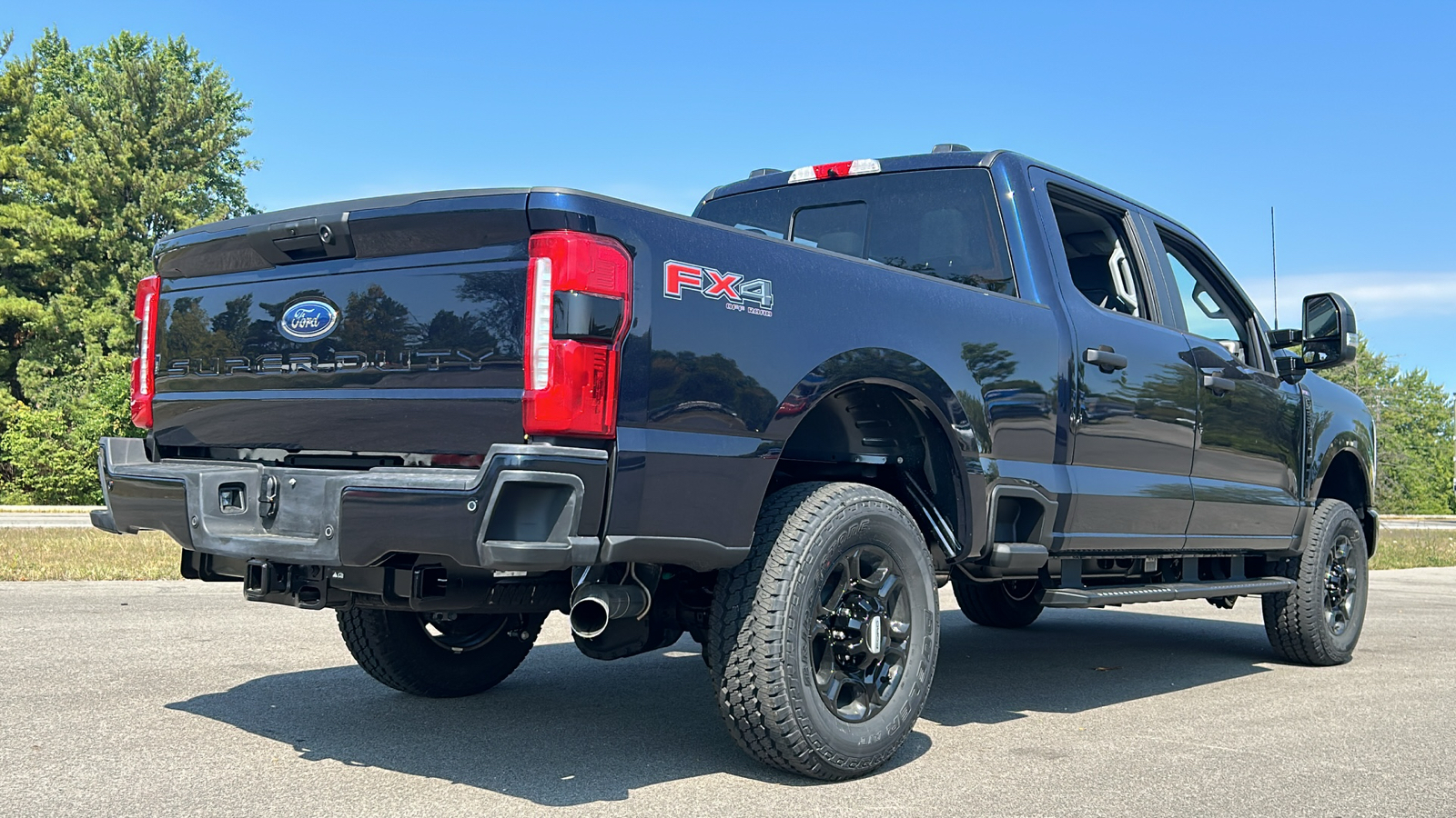 2024 Ford F-350SD XL 11