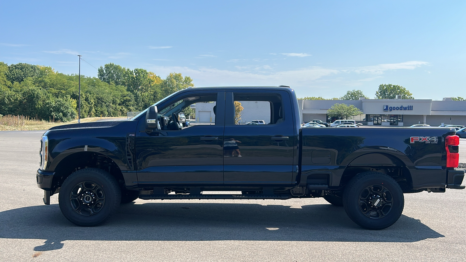 2024 Ford F-350SD XL 16