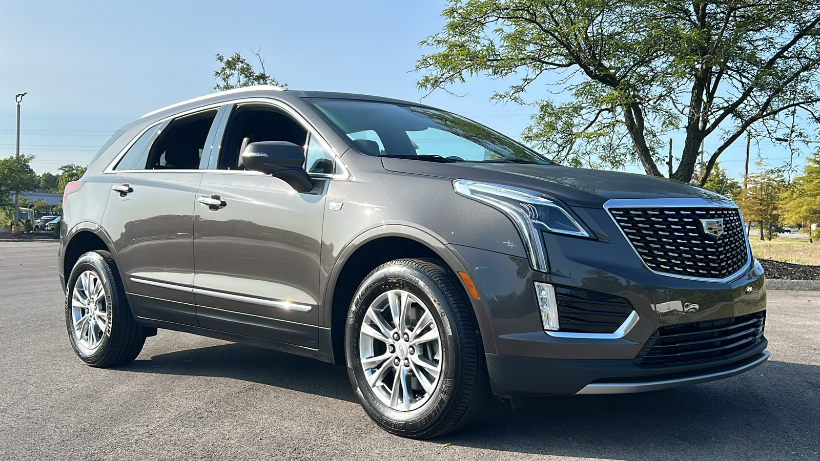 2020 Cadillac XT5 Premium Luxury 2