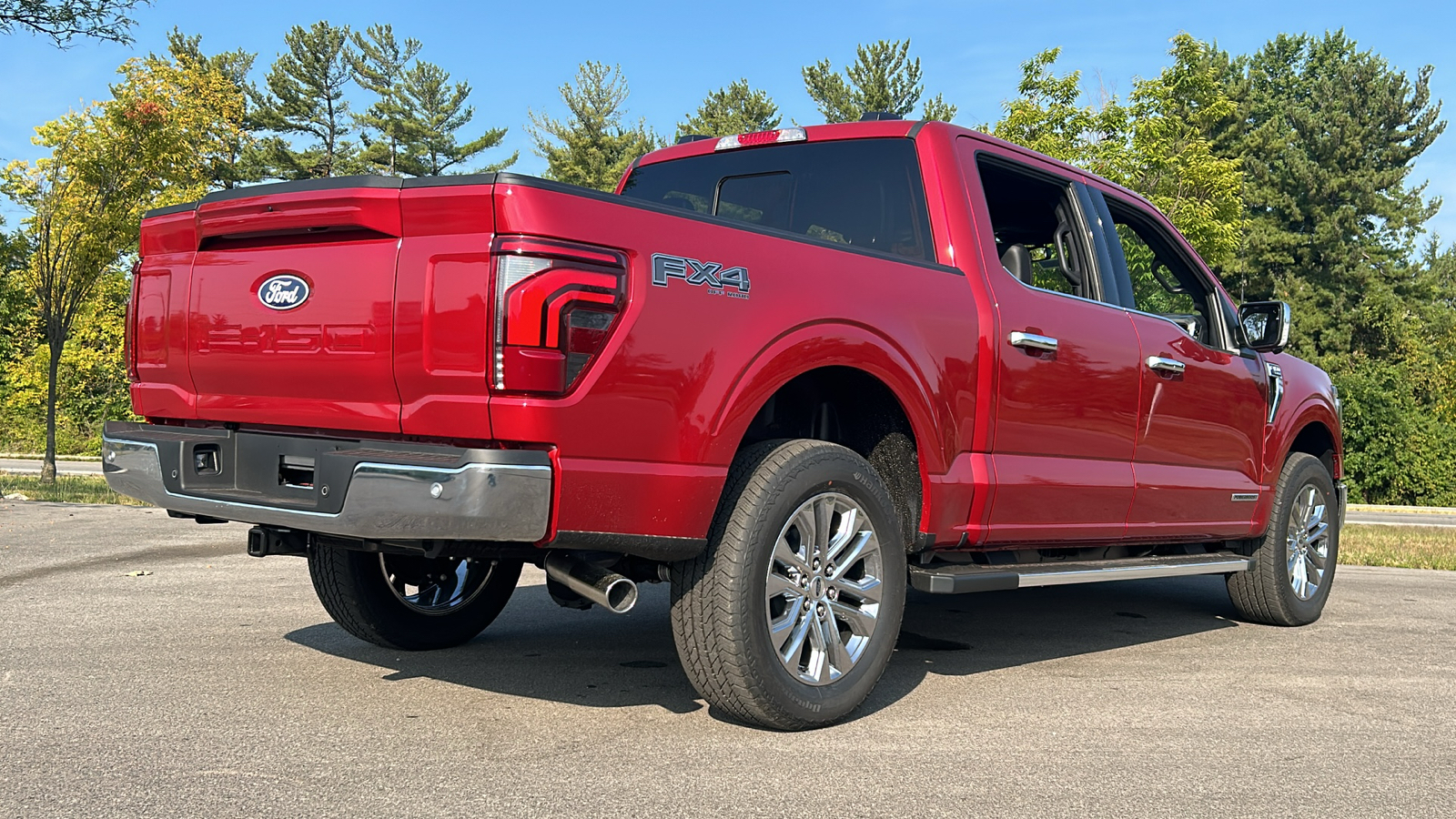 2024 Ford F-150 Lariat 11