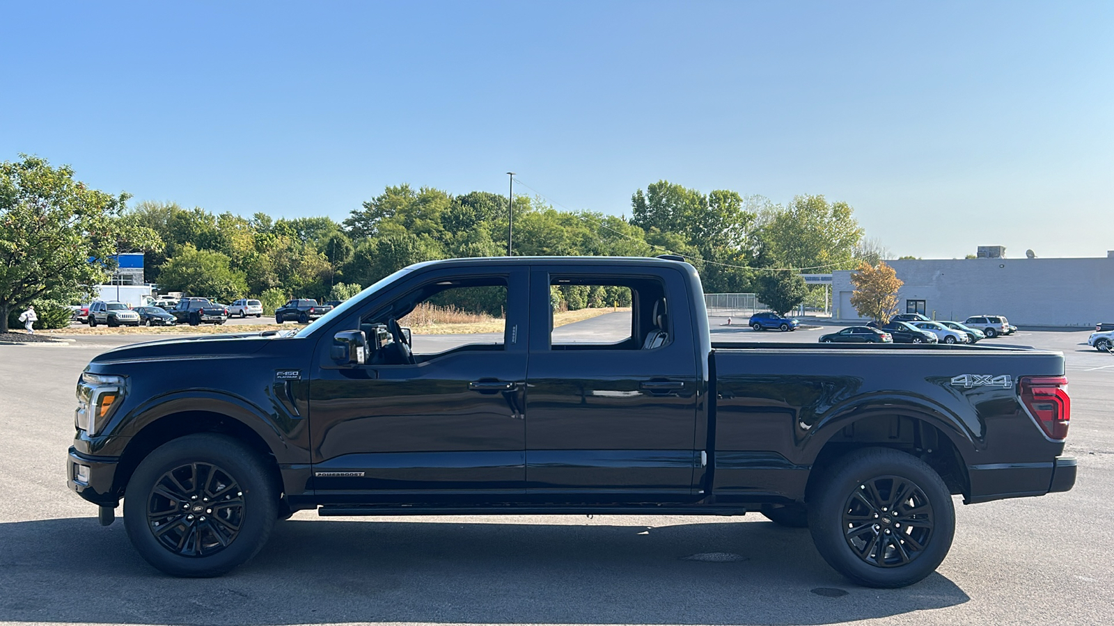 2024 Ford F-150 Platinum 16