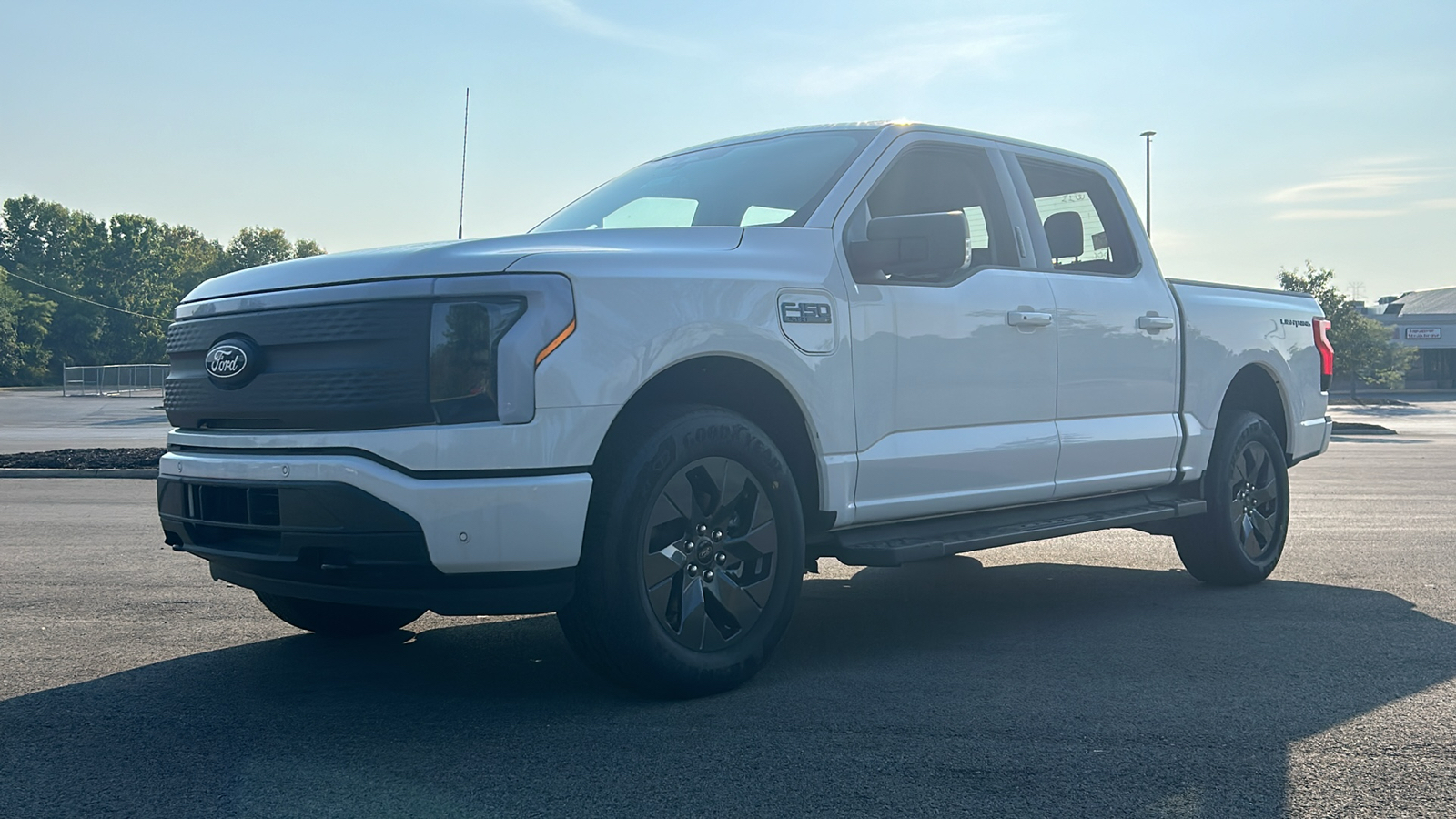 2024 Ford F-150 Lightning Flash 41