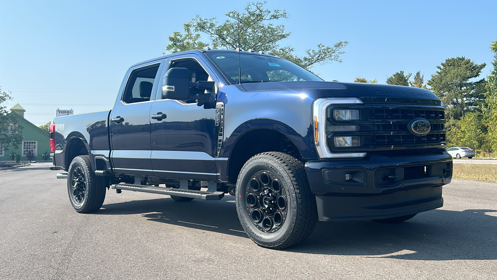 2024 Ford F-350SD Lariat 2