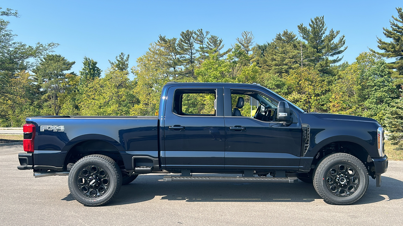 2024 Ford F-350SD Lariat 4