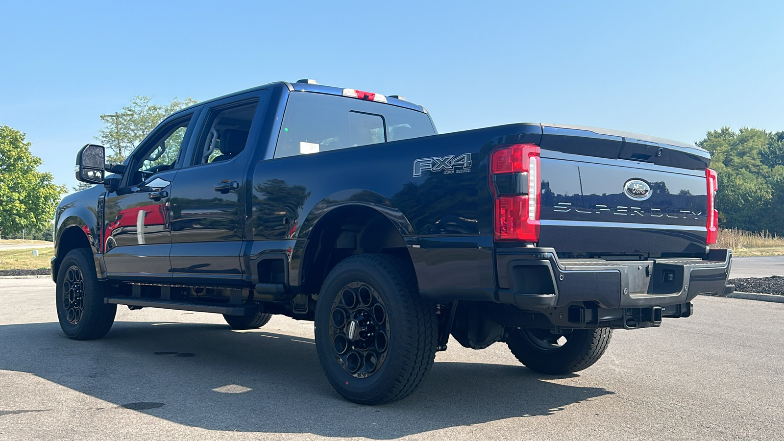 2024 Ford F-350SD Lariat 15