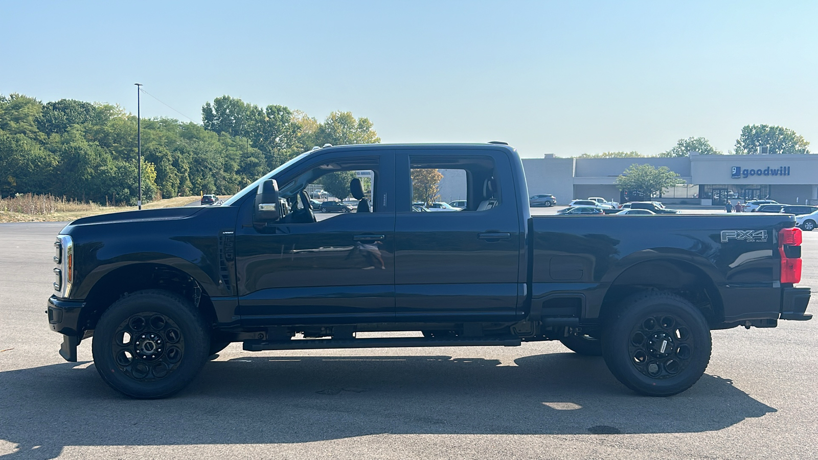 2024 Ford F-350SD Lariat 16