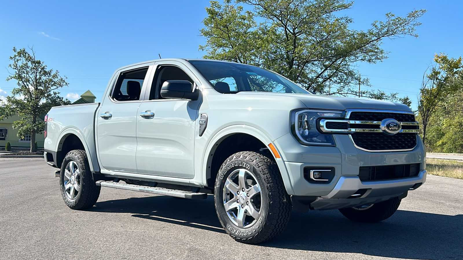 2024 Ford Ranger XLT 2