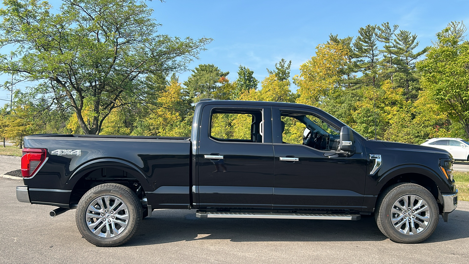 2024 Ford F-150 XLT 4