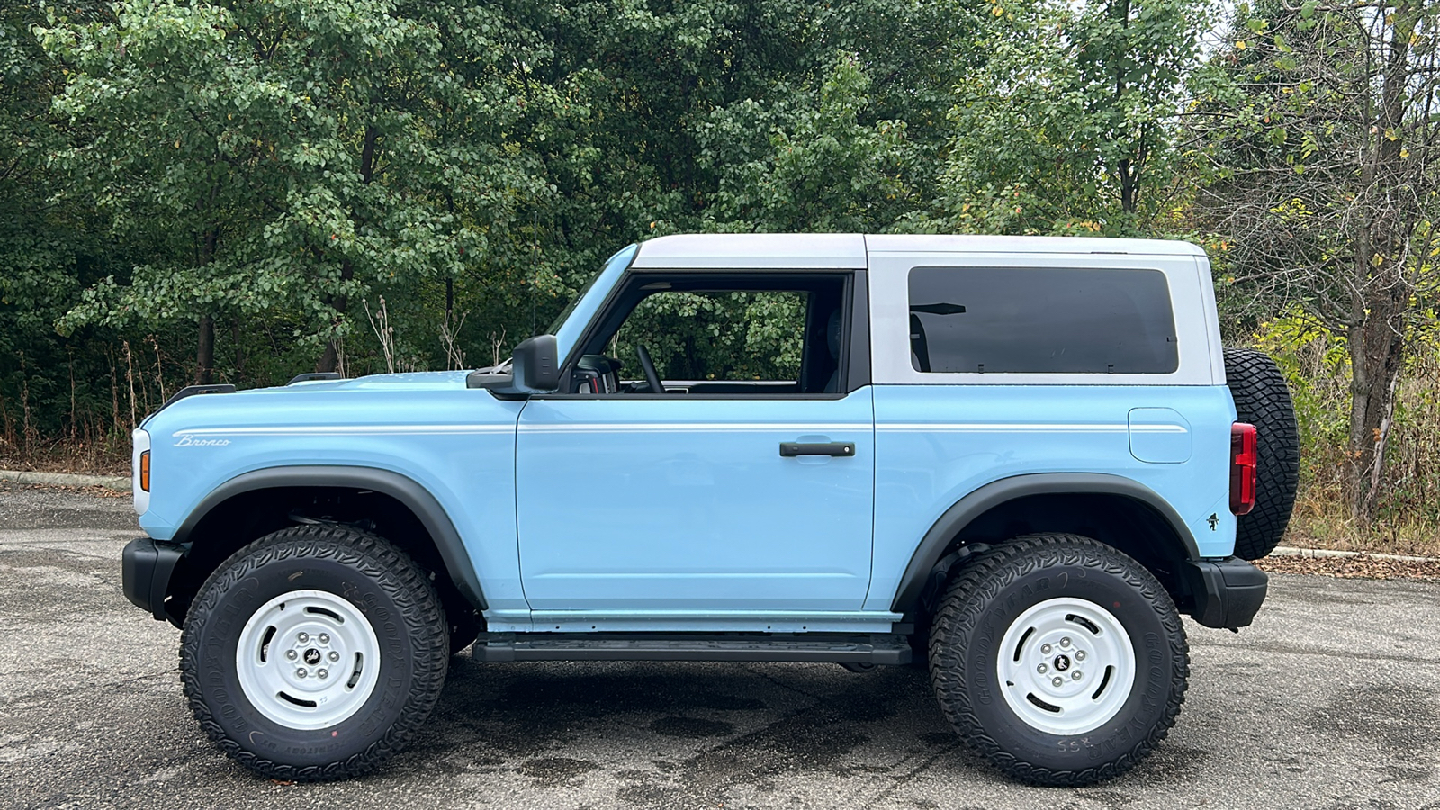 2024 Ford Bronco Heritage Edition 15