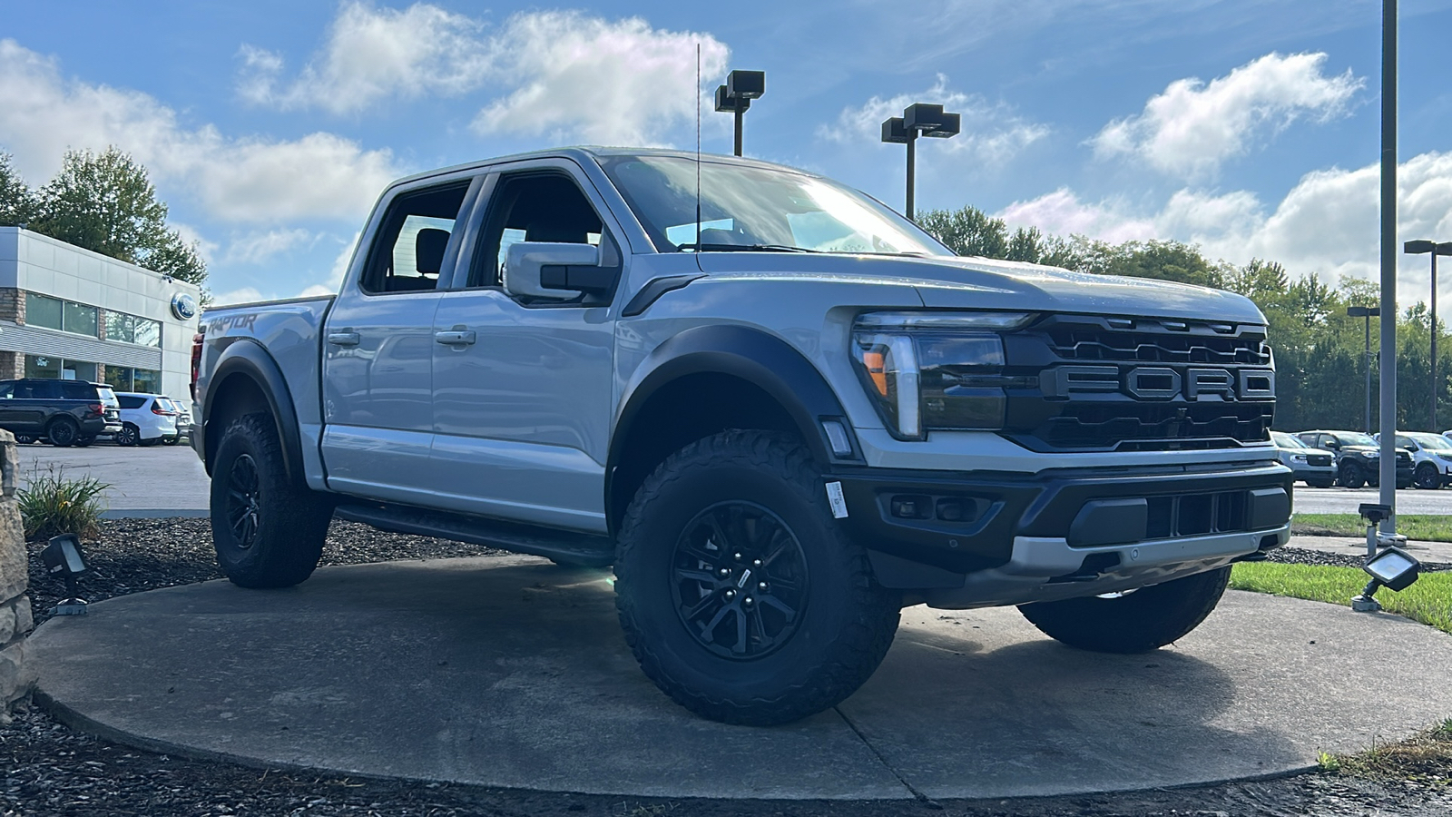 2024 Ford F-150 Raptor 1