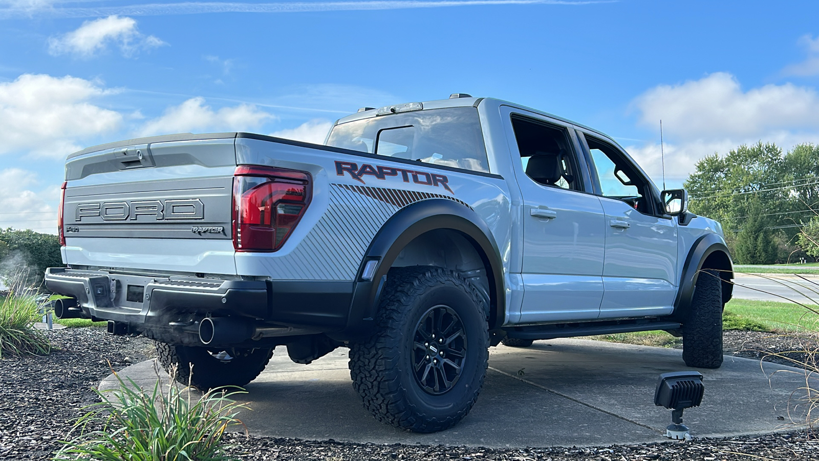 2024 Ford F-150 Raptor 10