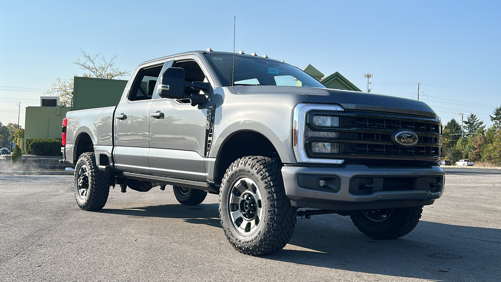 2024 Ford F-250SD Lariat 2