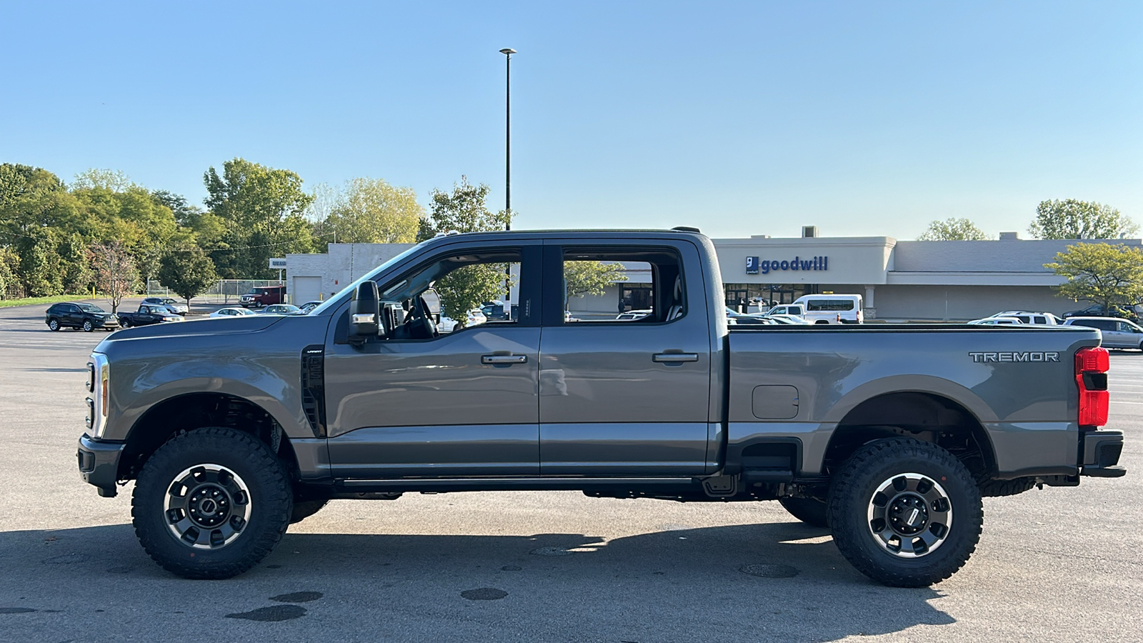 2024 Ford F-250SD Lariat 16