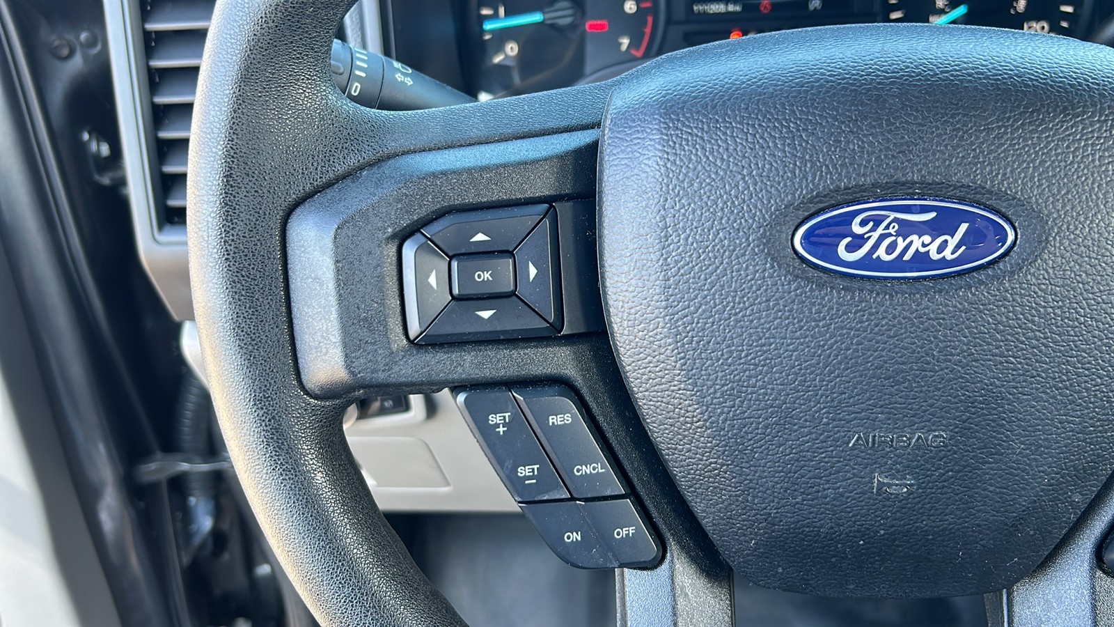 2019 Ford F-150 XL 28