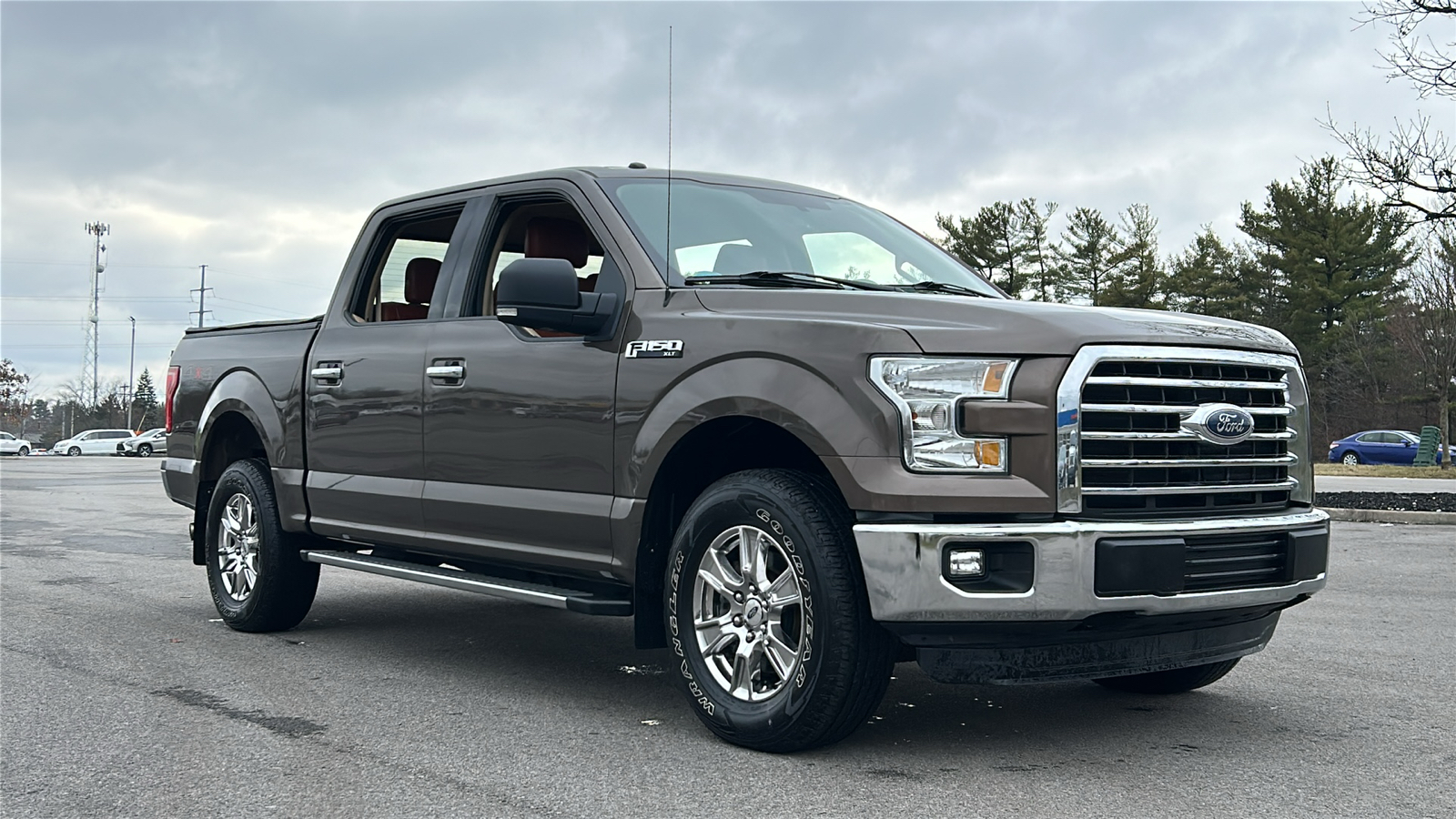 2015 Ford F-150 XLT 2