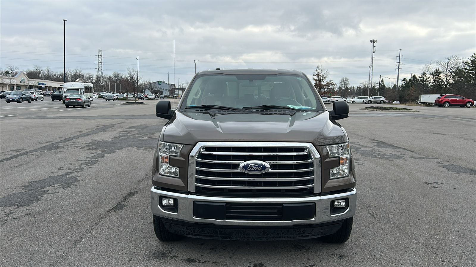 2015 Ford F-150 XLT 40