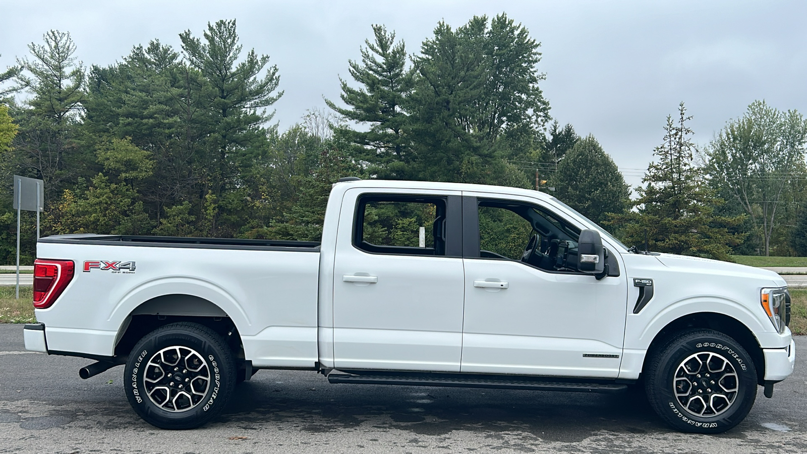 2021 Ford F-150 XLT 4